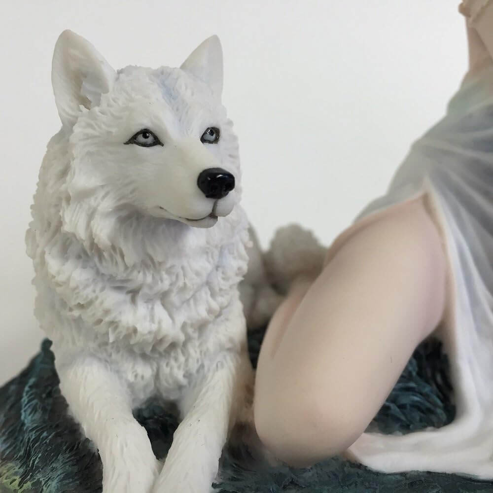 Call of the Wild Figurine