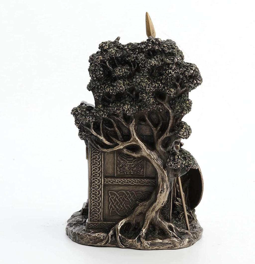 Celtic Queen Medb of Connacht Figurine