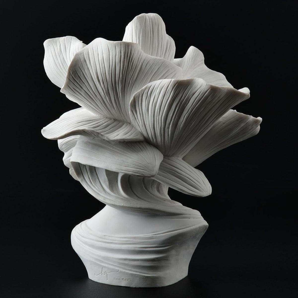 Petal Charm Bust Figurine