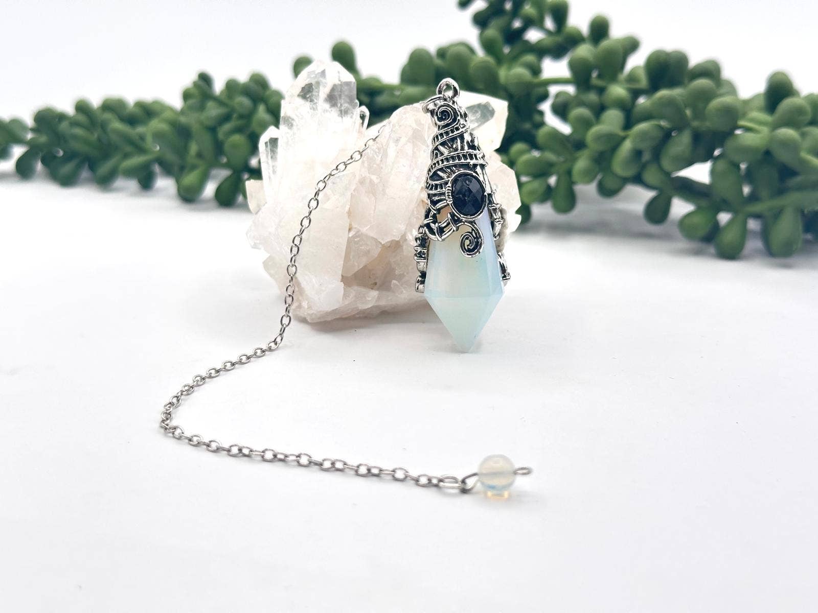 Gemstone Pendulum  12 Faceted Antique Silver Color : Lapis Lazulli