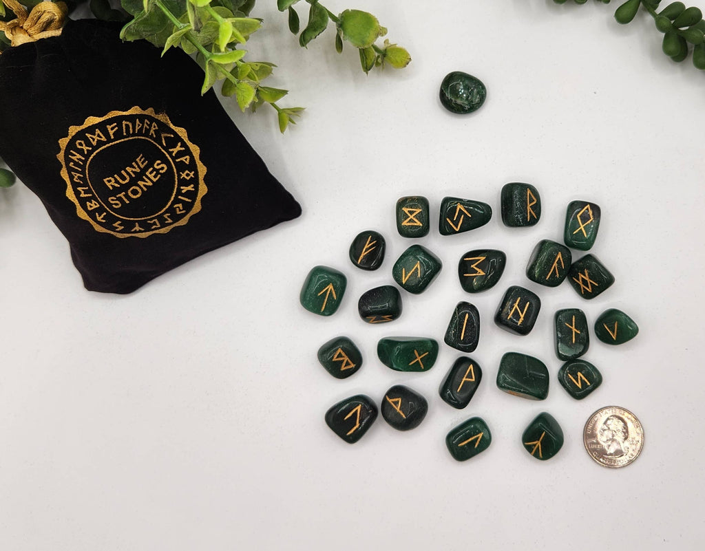 Jade Rune Sets with Velvet Pouch and Grid: Rune Sets with Velvet Pouch Only